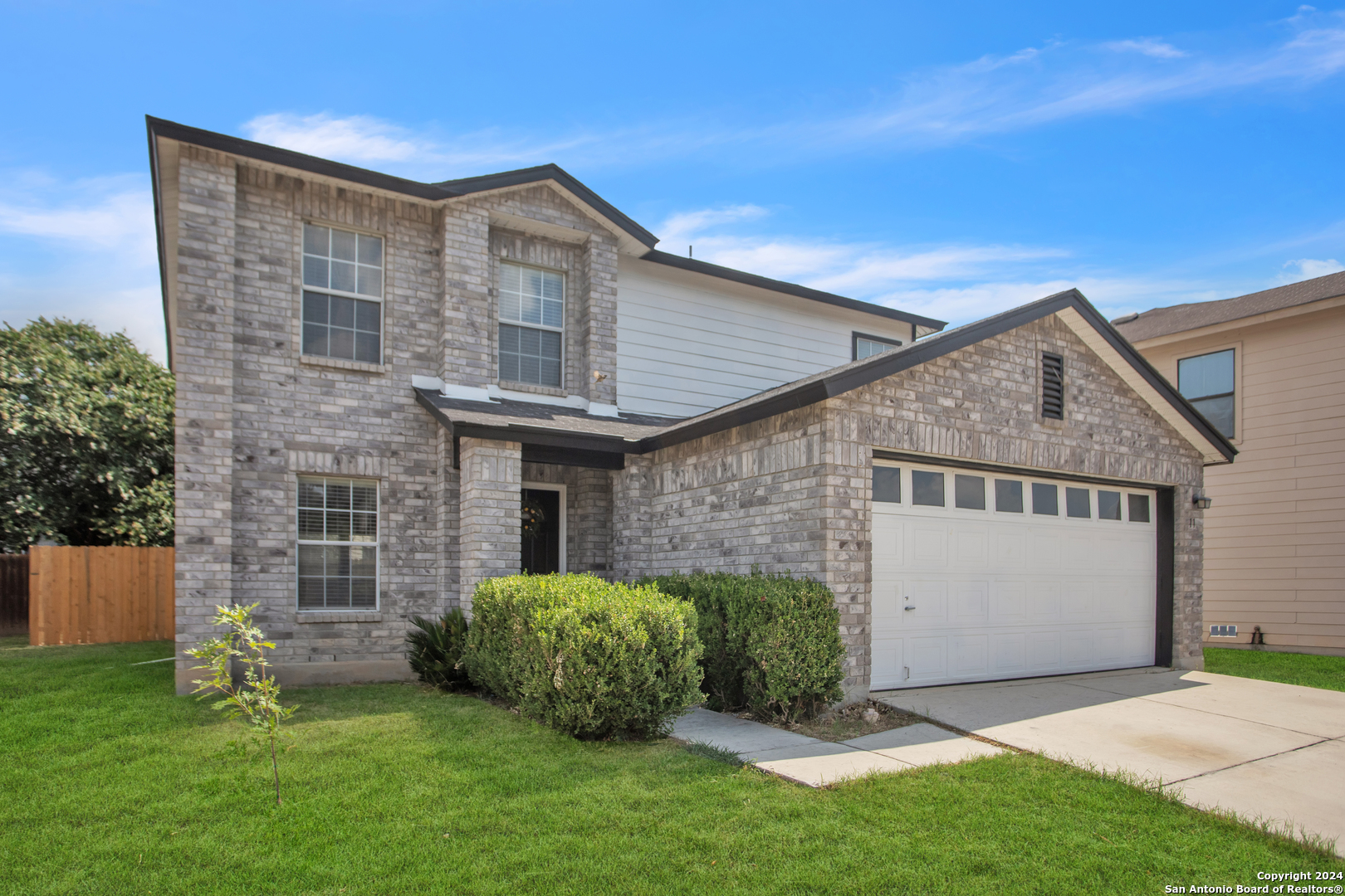 property viewer photo 2