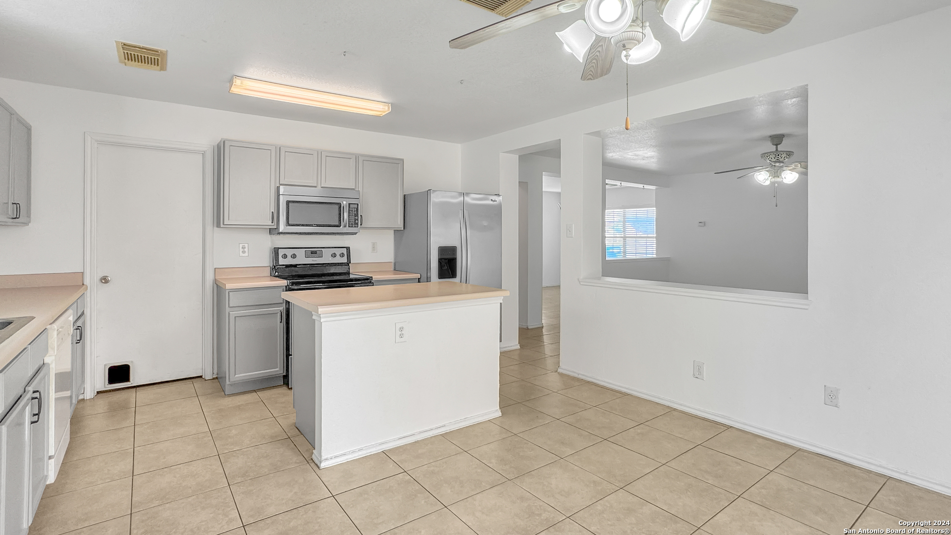property viewer photo 4