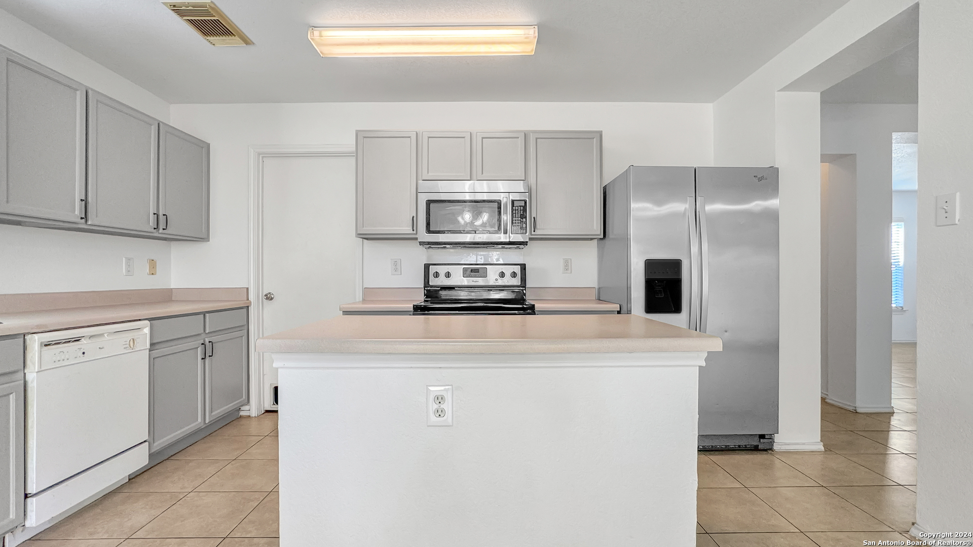 property viewer photo 6