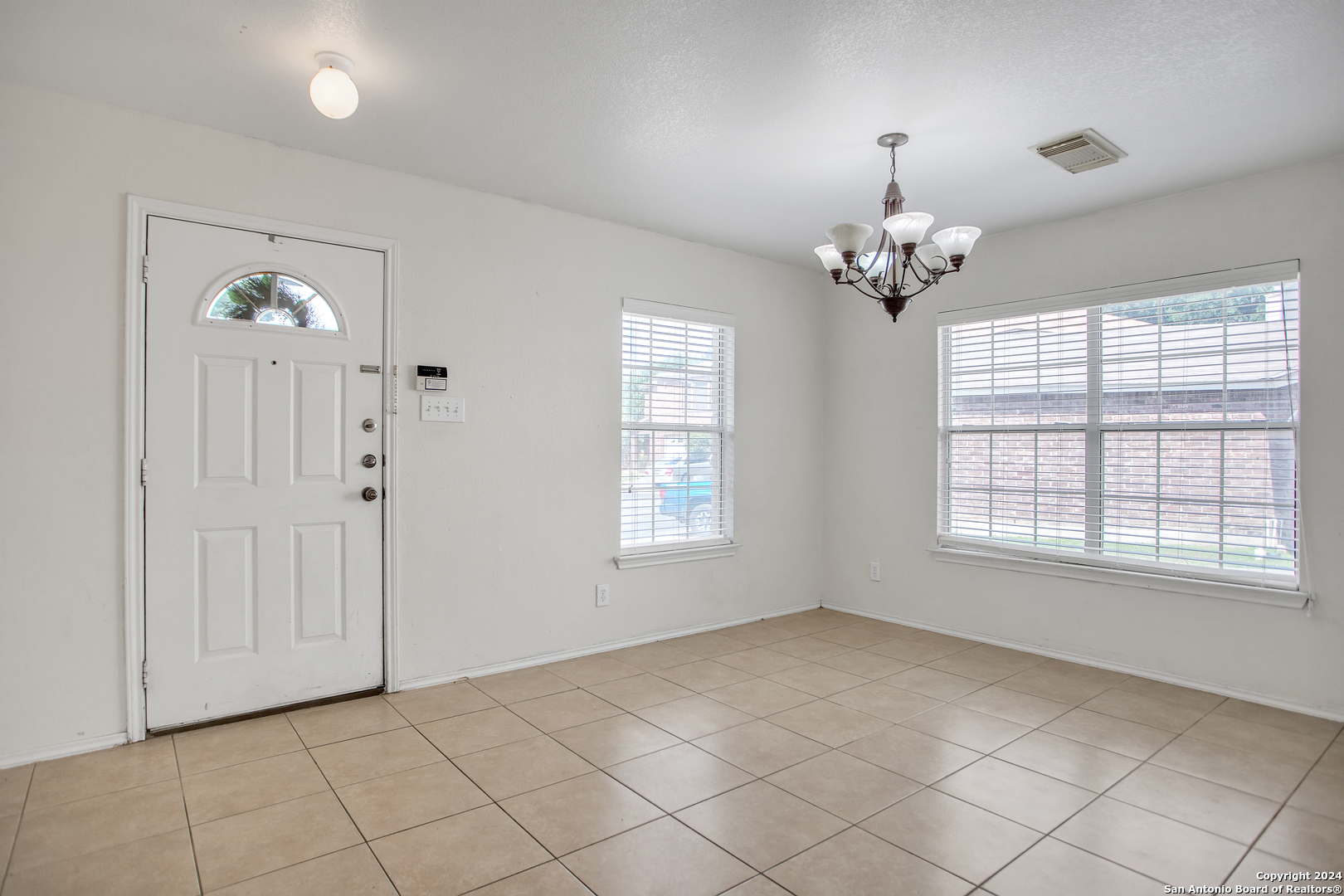 property viewer photo 9