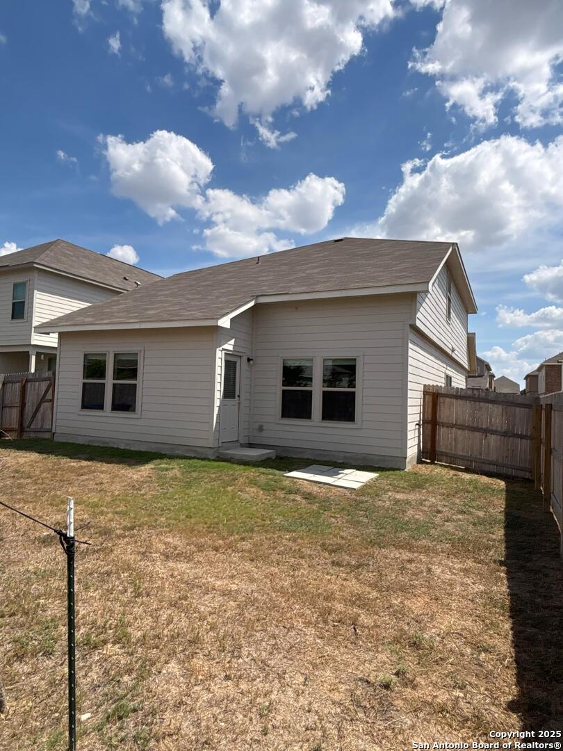 property viewer photo 19