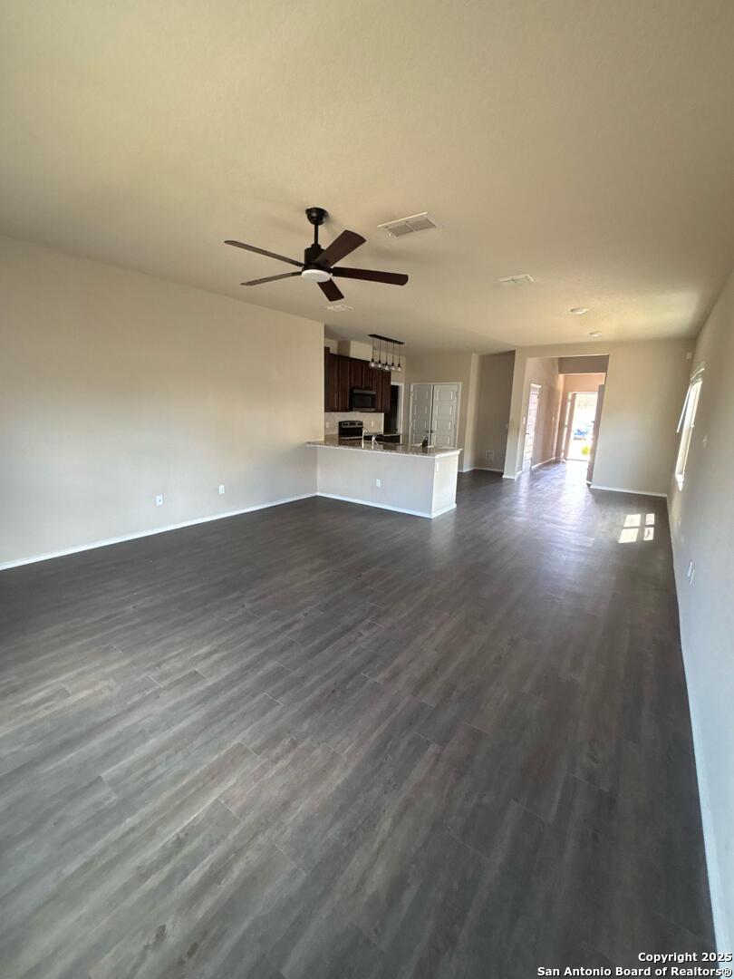 property viewer photo 9