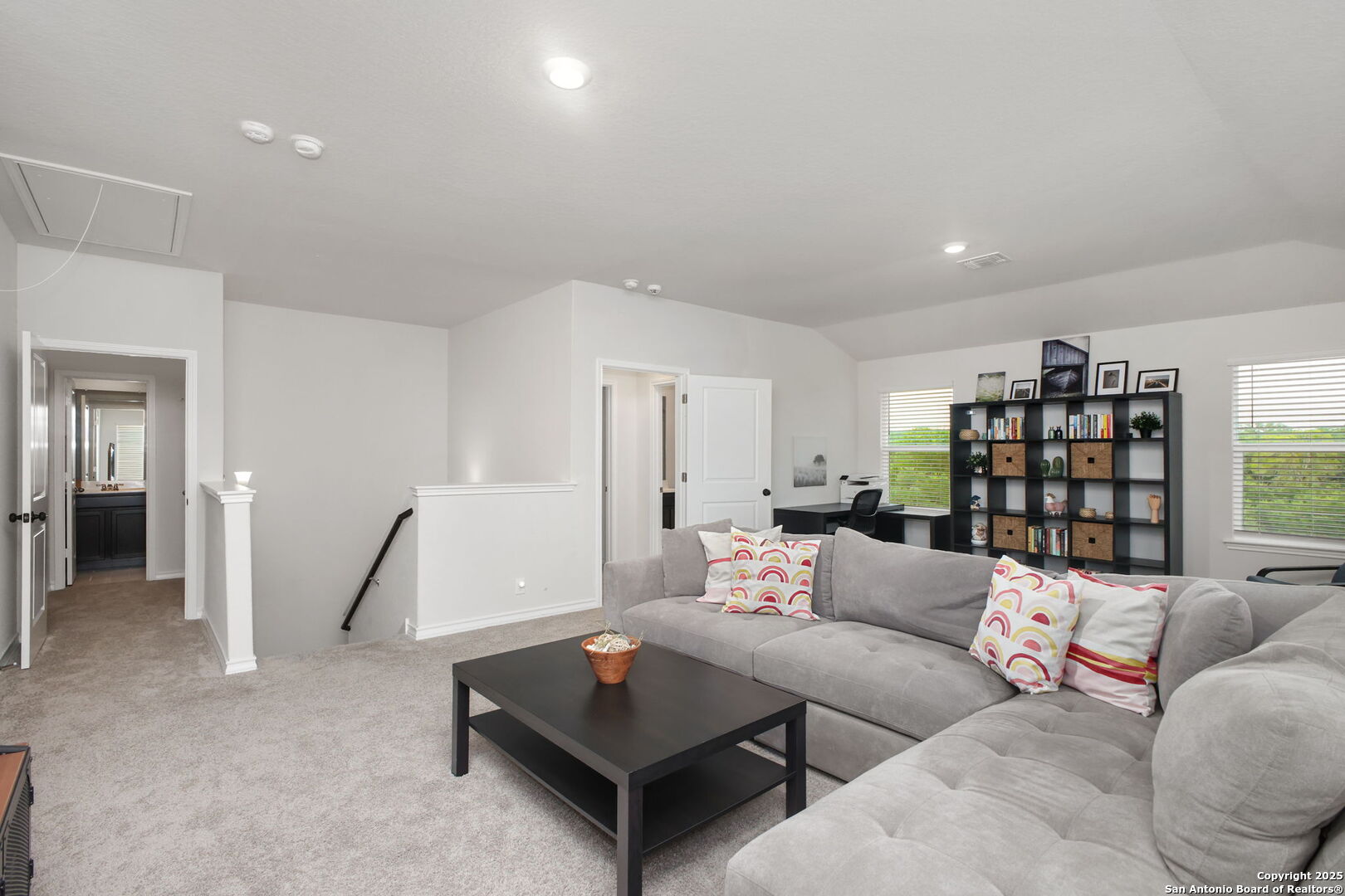 property viewer photo 14