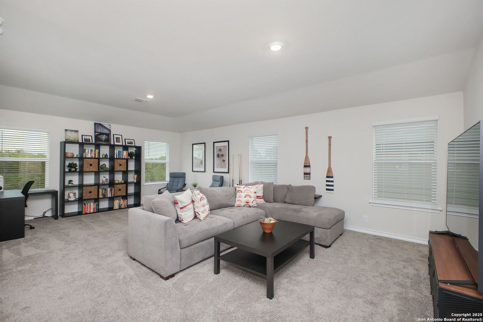 property viewer photo 15
