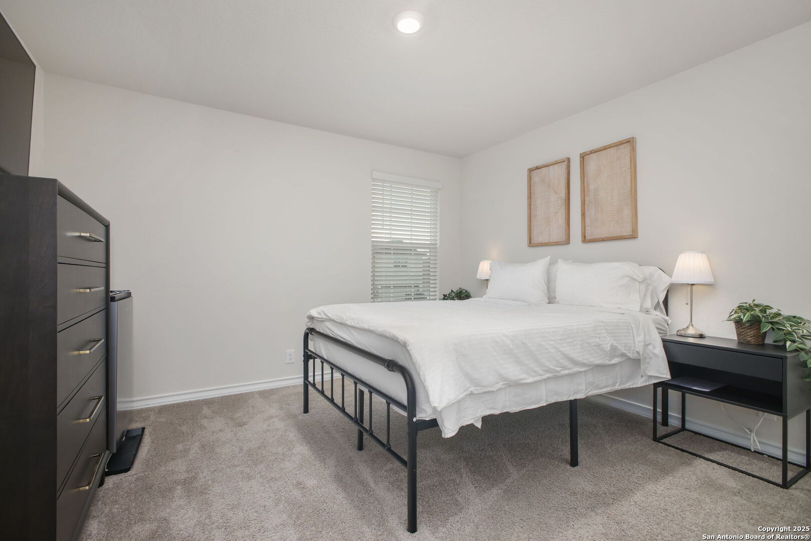 property viewer photo 21
