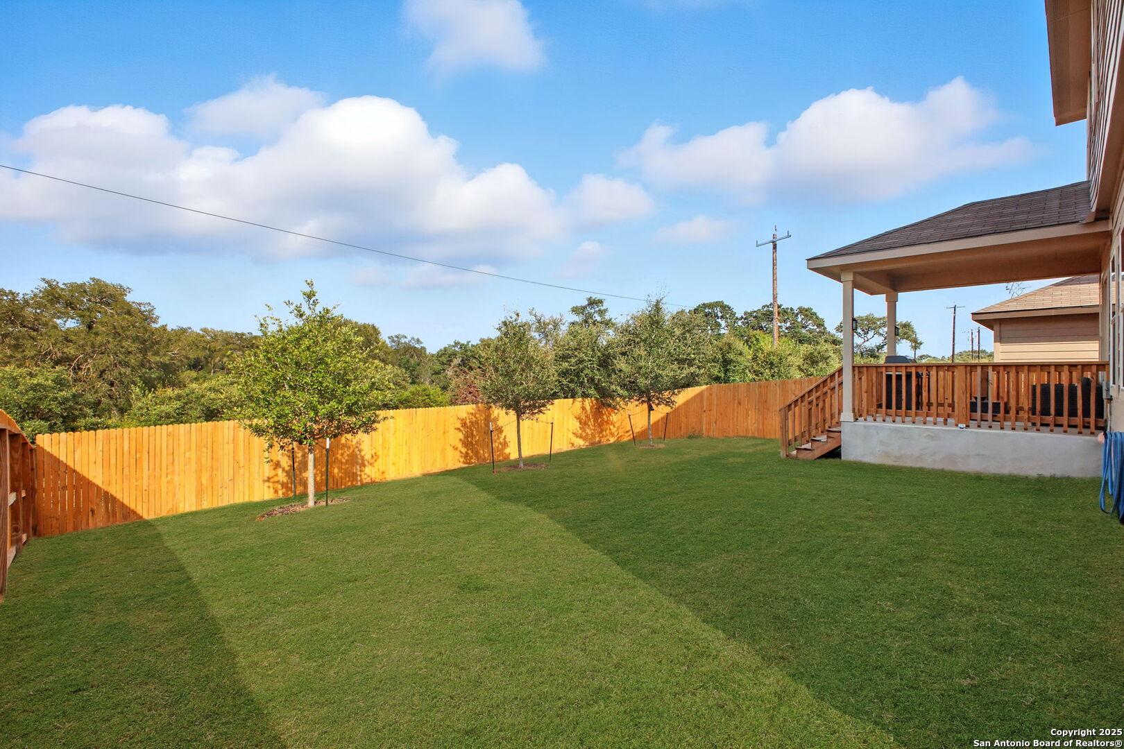property viewer photo 4