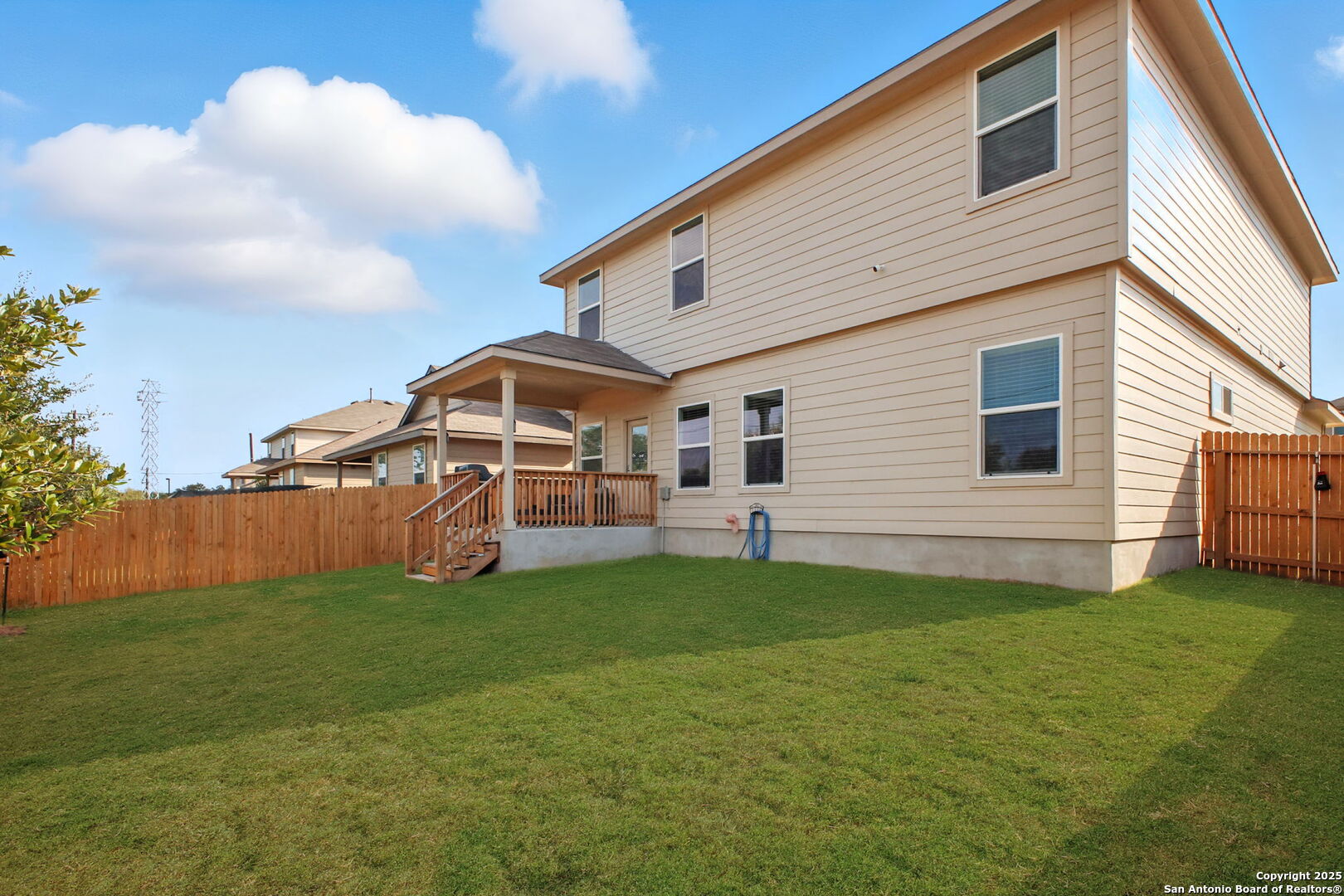 property viewer photo 7