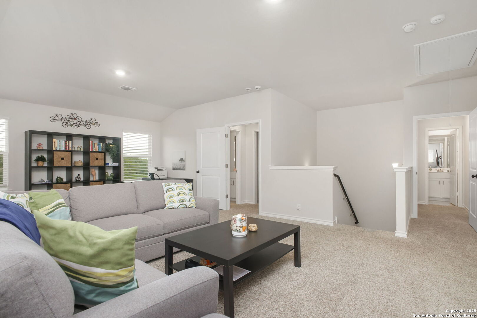 property viewer photo 12