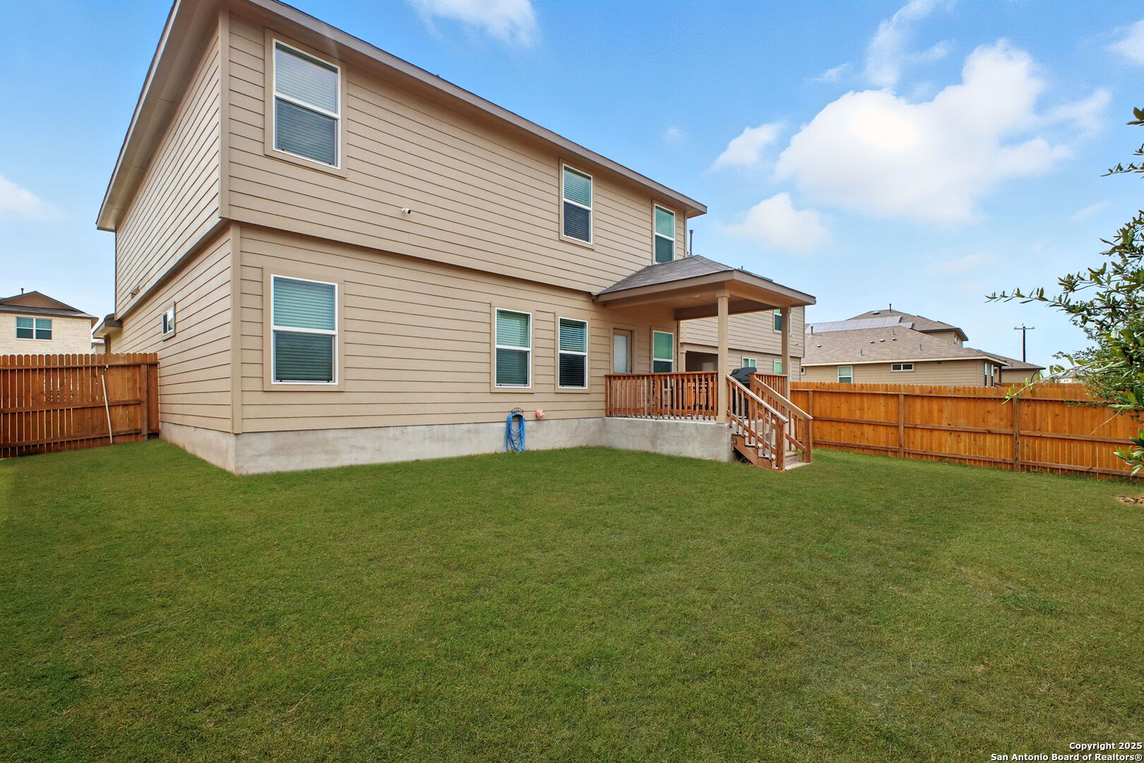 property viewer photo 17