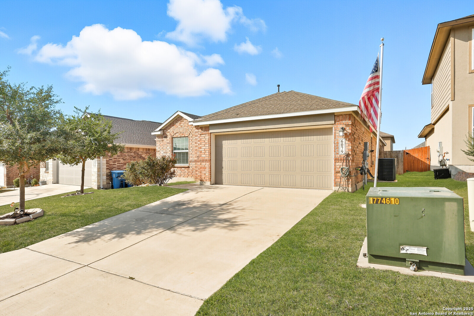 main property photo 1