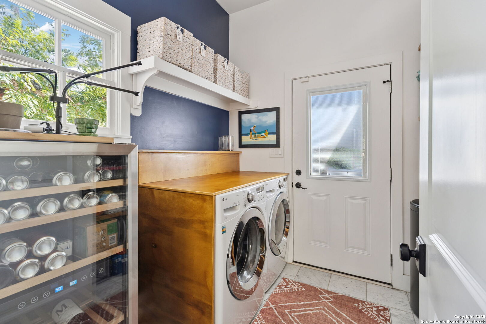 property viewer photo 15