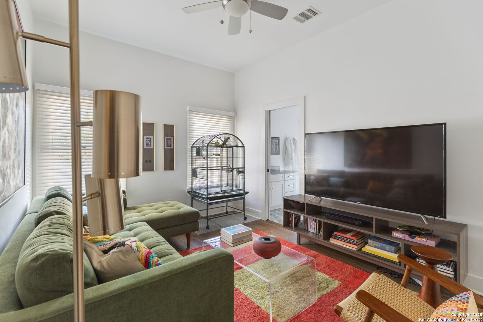 property viewer photo 28