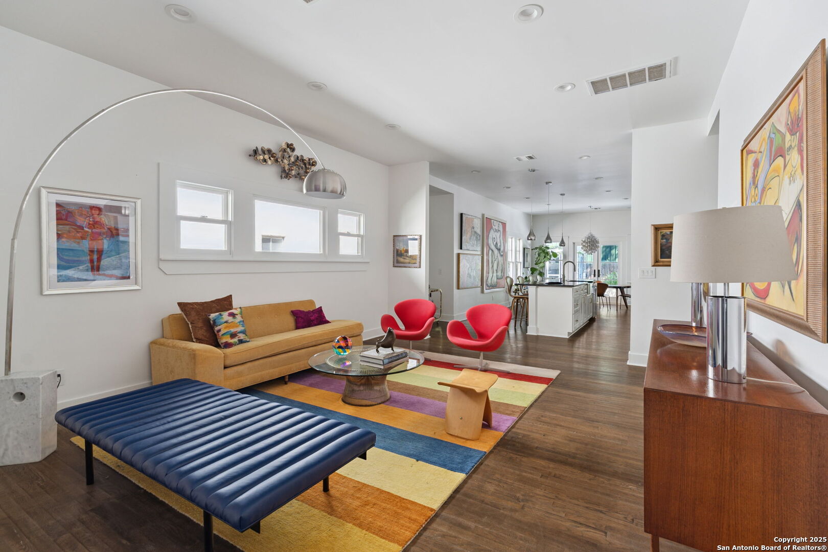 property viewer photo 7