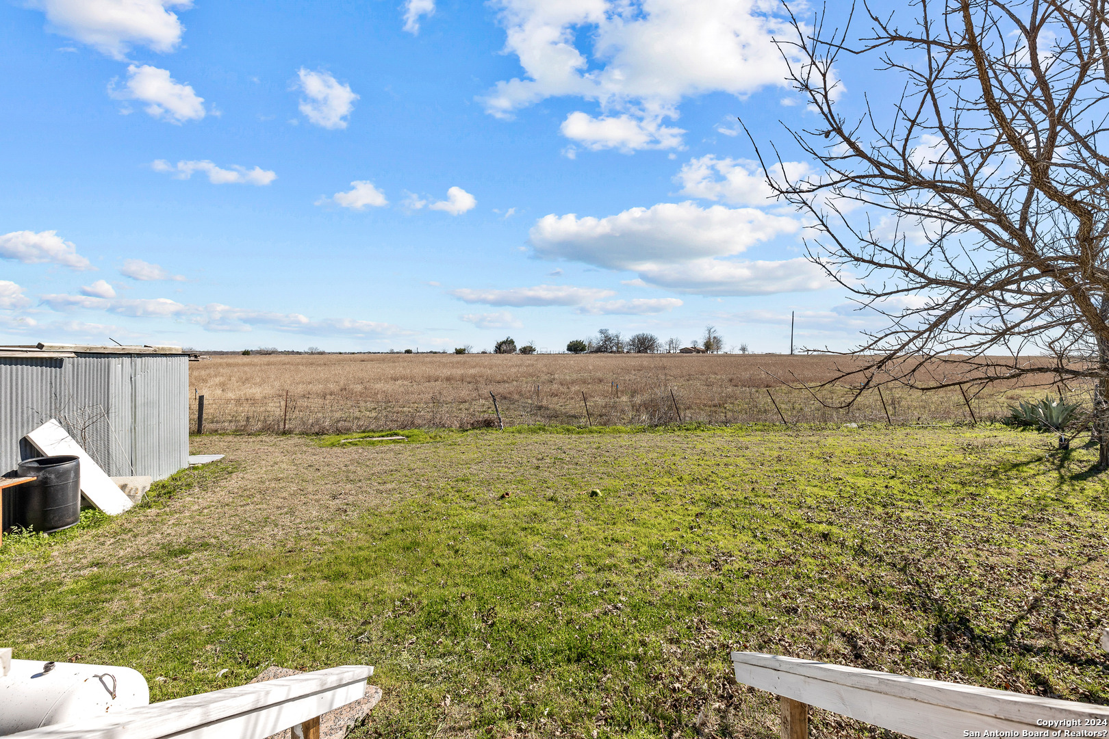 main property photo 45
