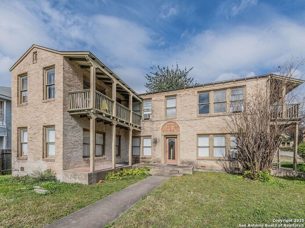 main property photo 5