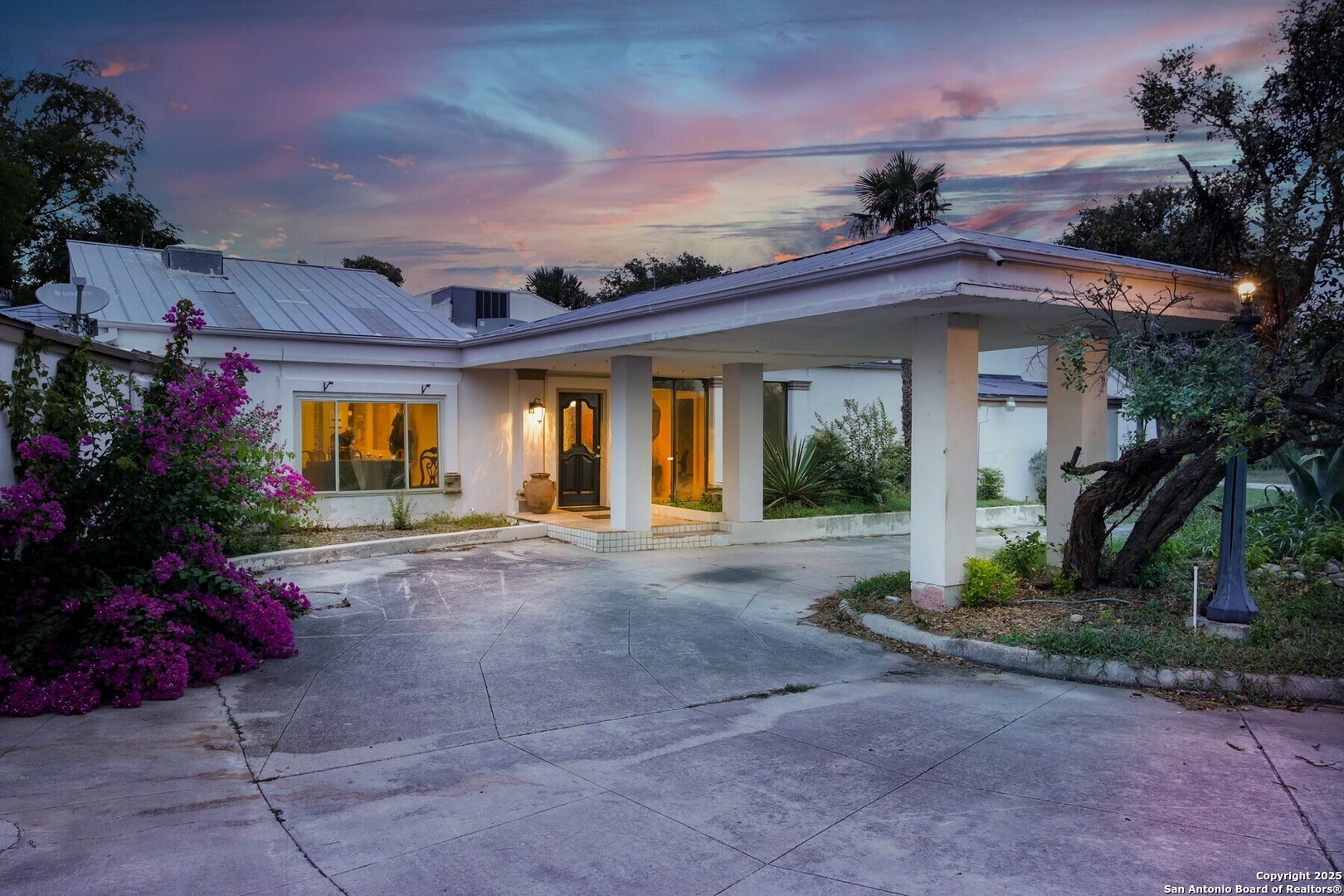 main property photo 39