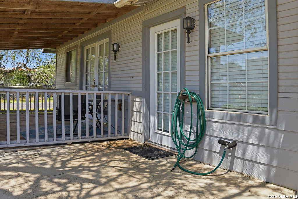 main property photo 40