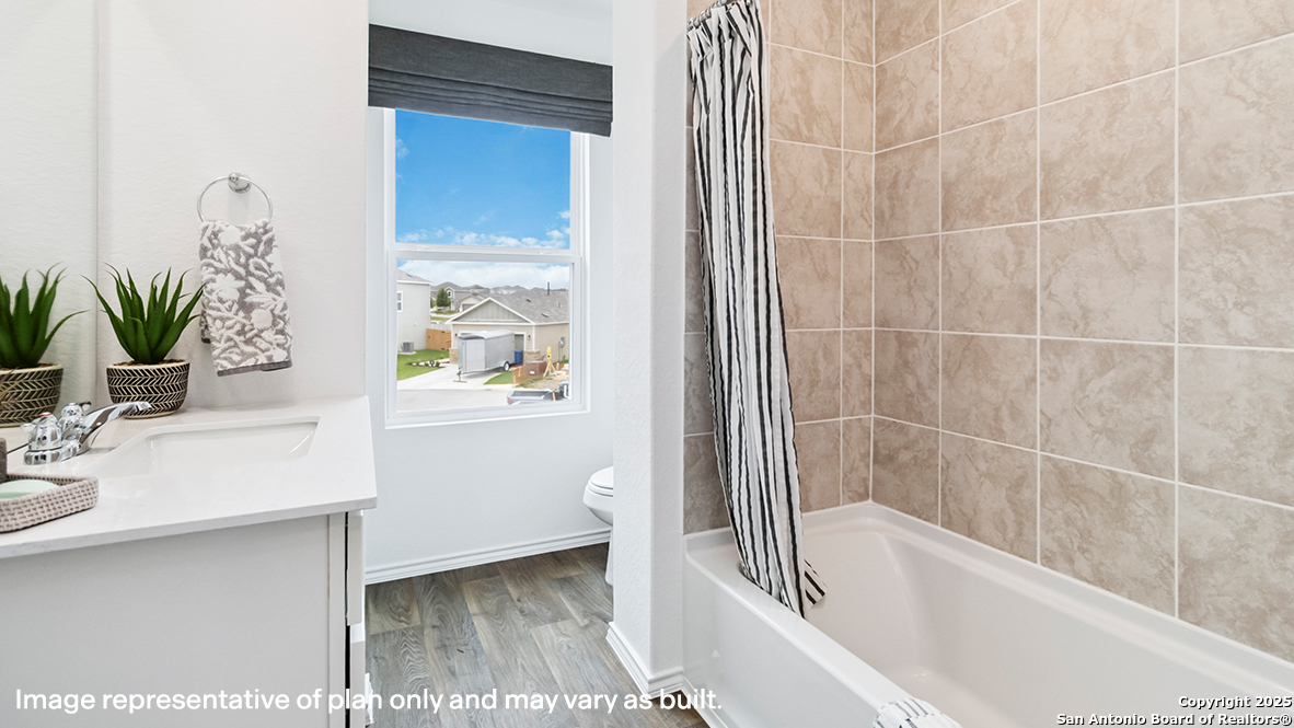 property viewer photo 23