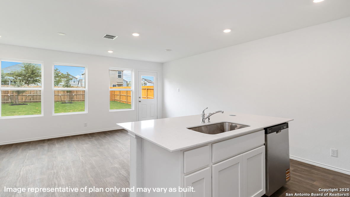 property viewer photo 8