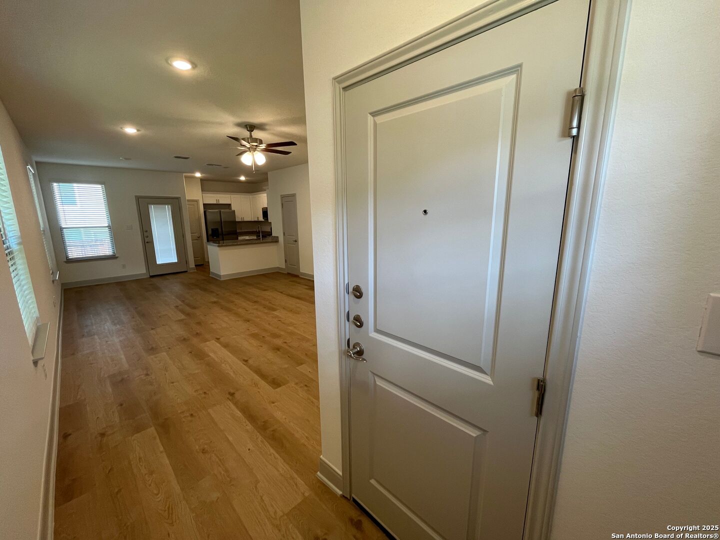 property viewer photo 5