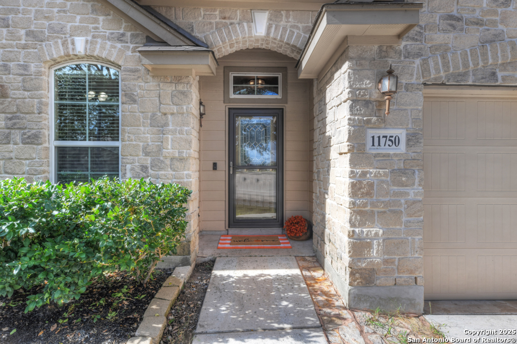 property viewer photo 3