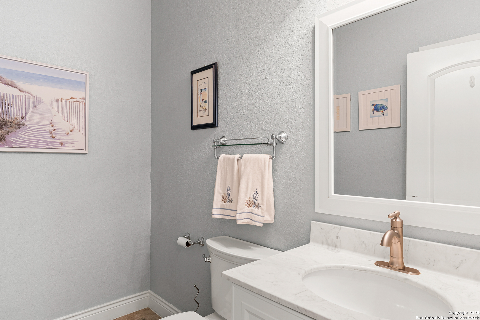 property viewer photo 23