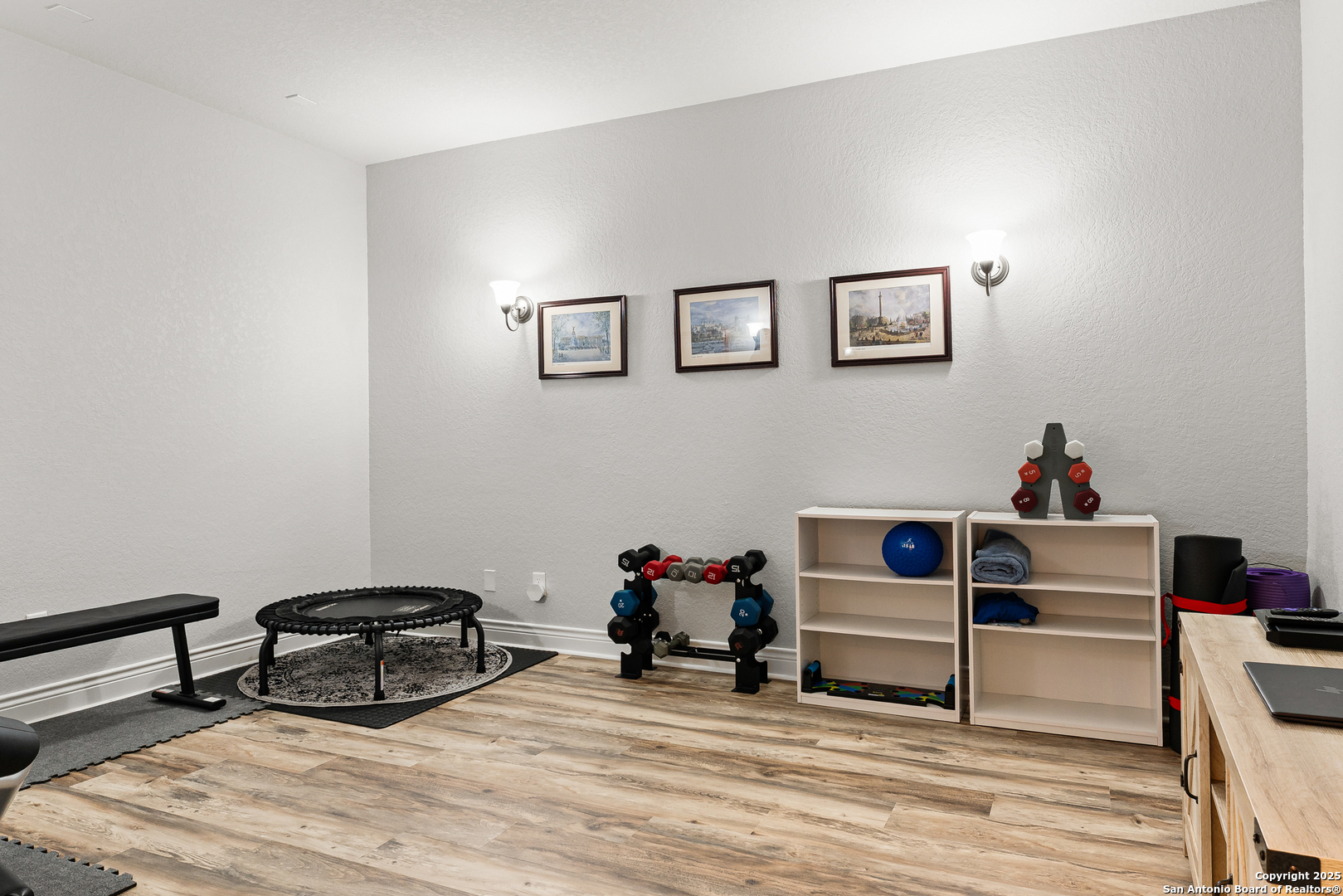 property viewer photo 33