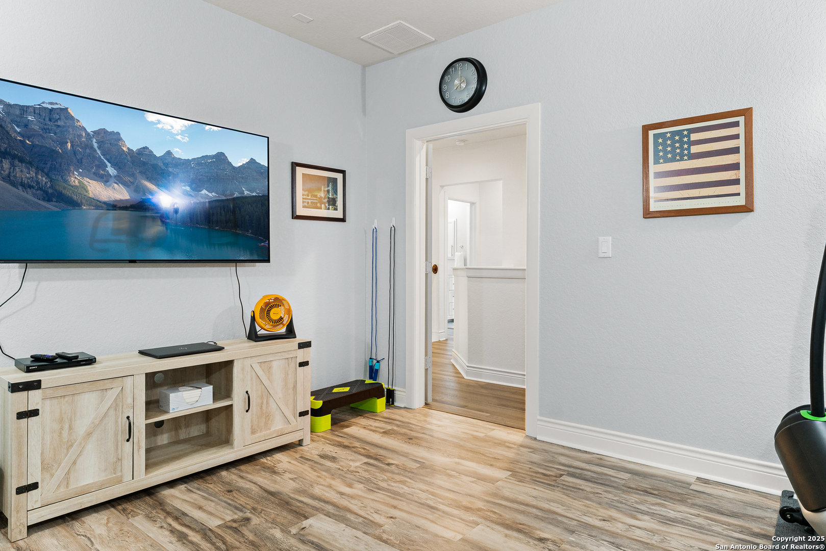 property viewer photo 34