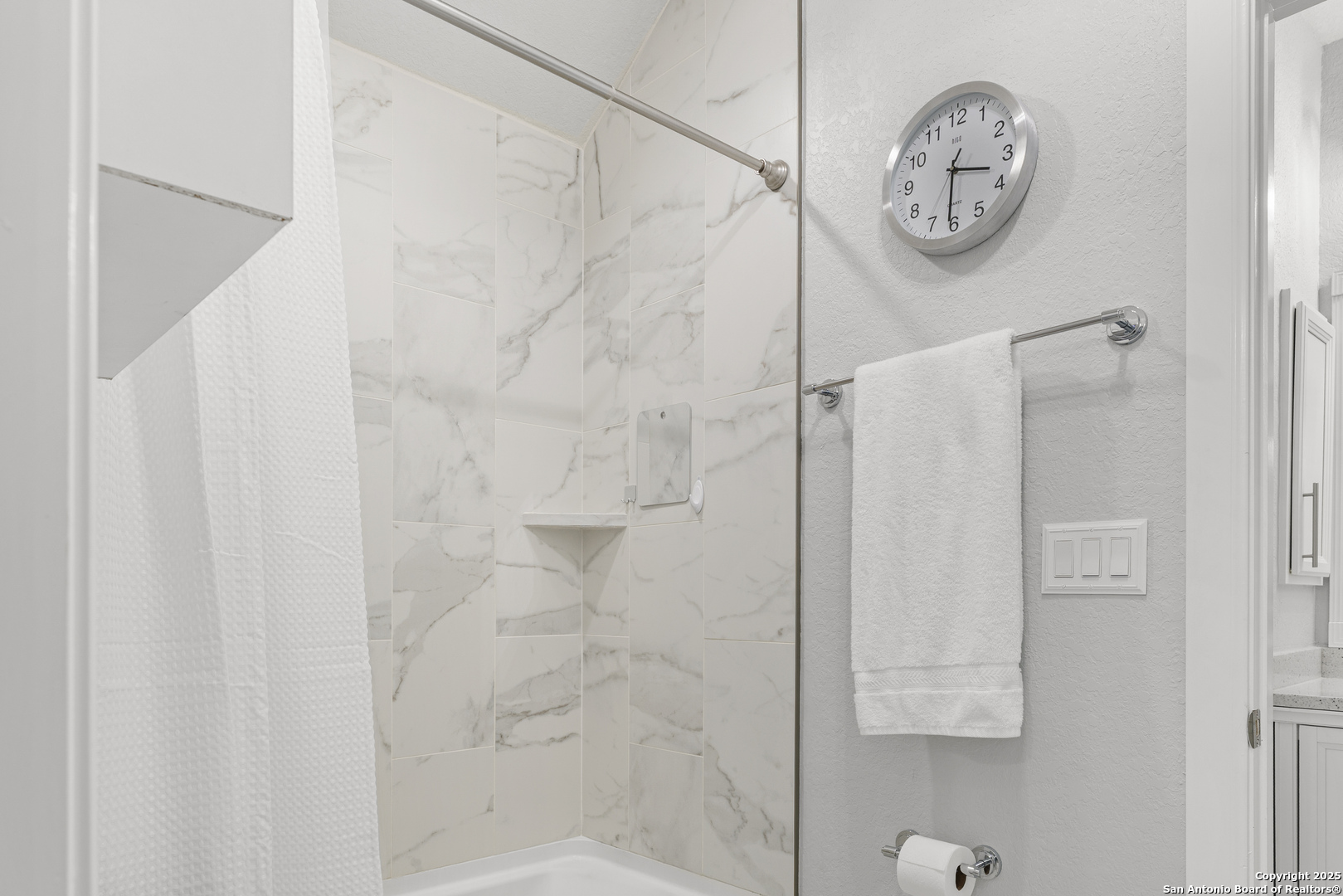 property viewer photo 48