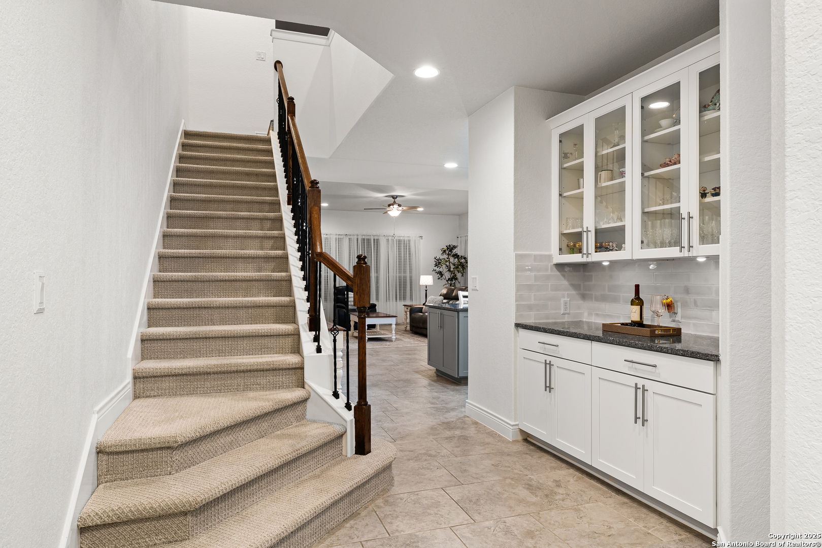 property viewer photo 5