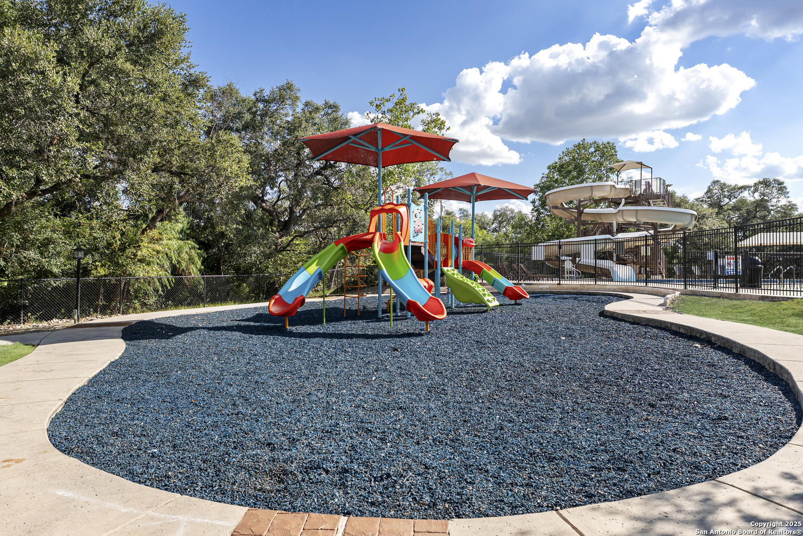 property viewer photo 63
