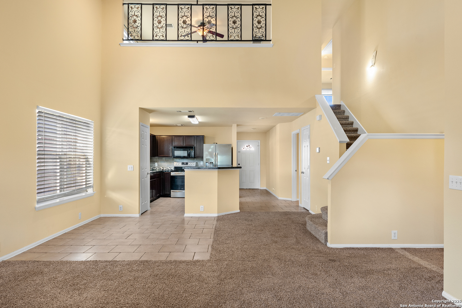 property viewer photo 13
