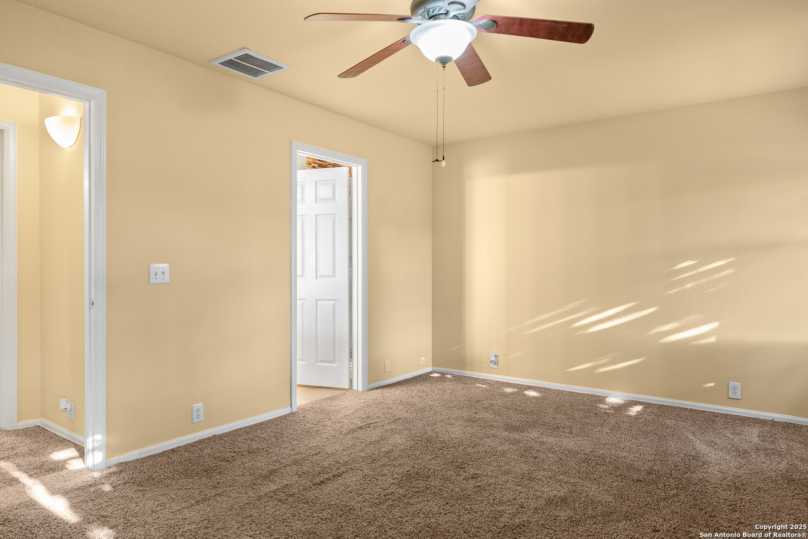 property viewer photo 14