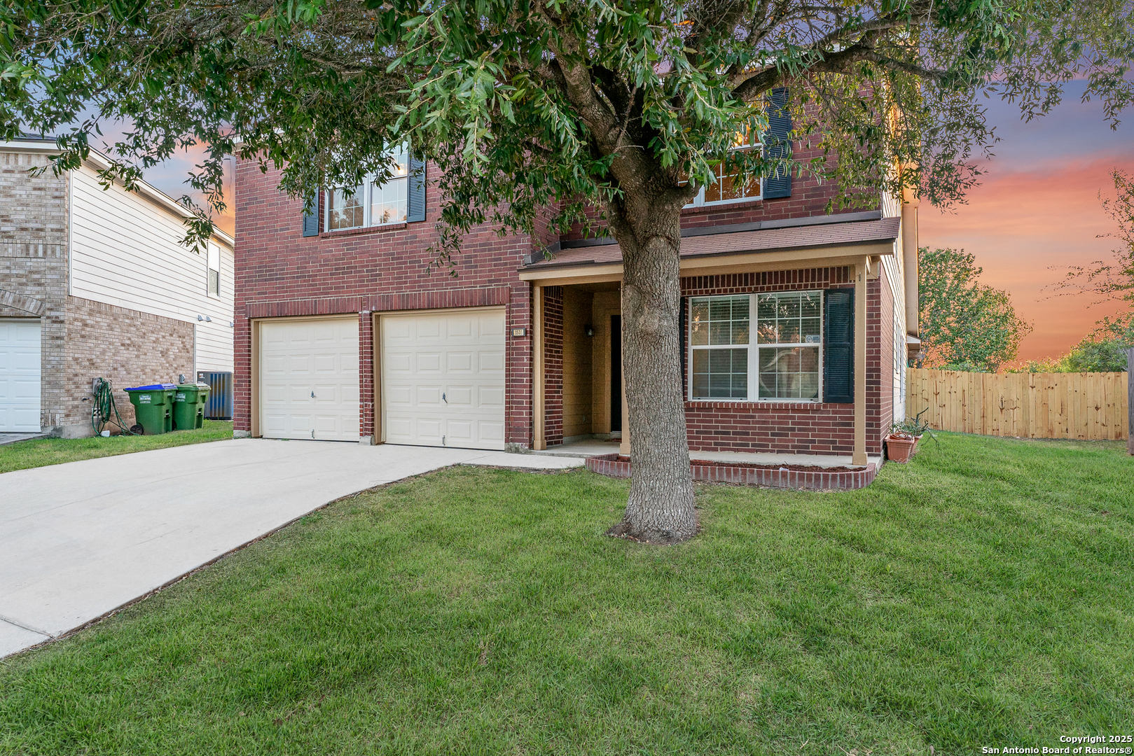 property viewer photo 2