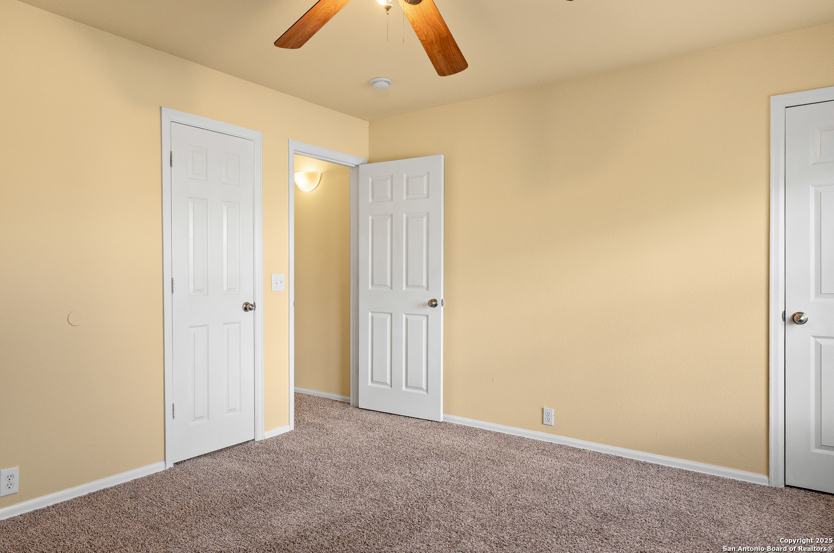 property viewer photo 30