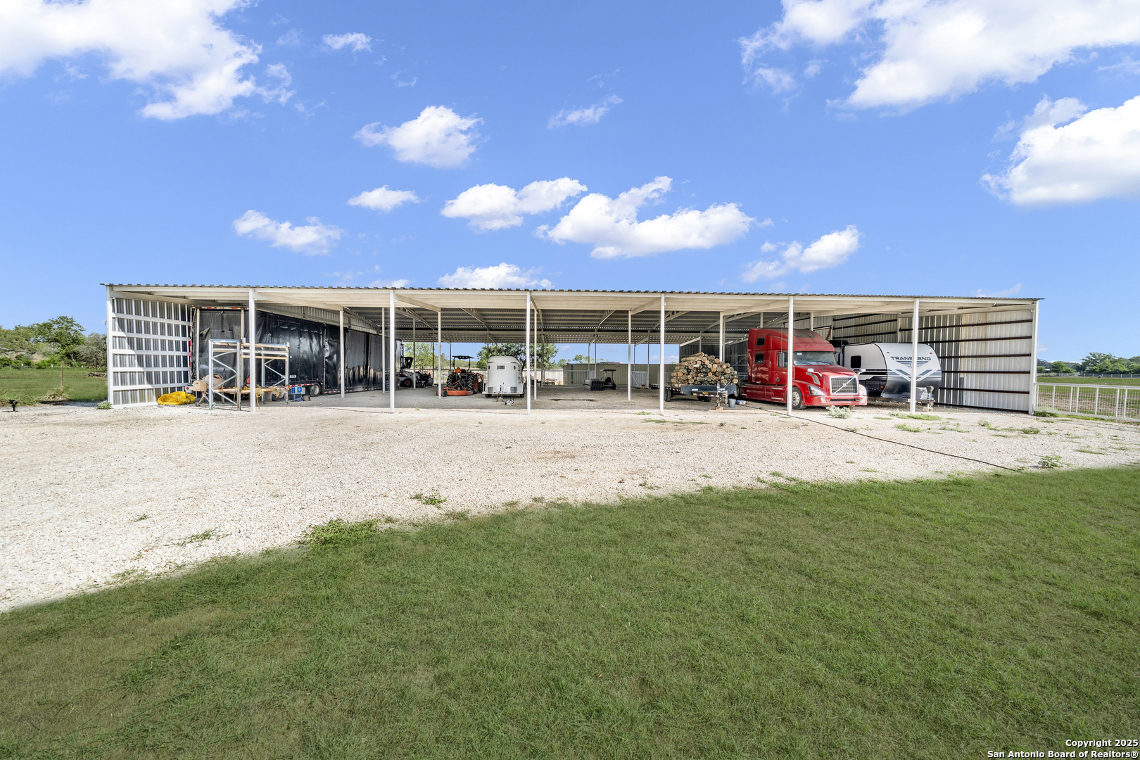 main property photo 21