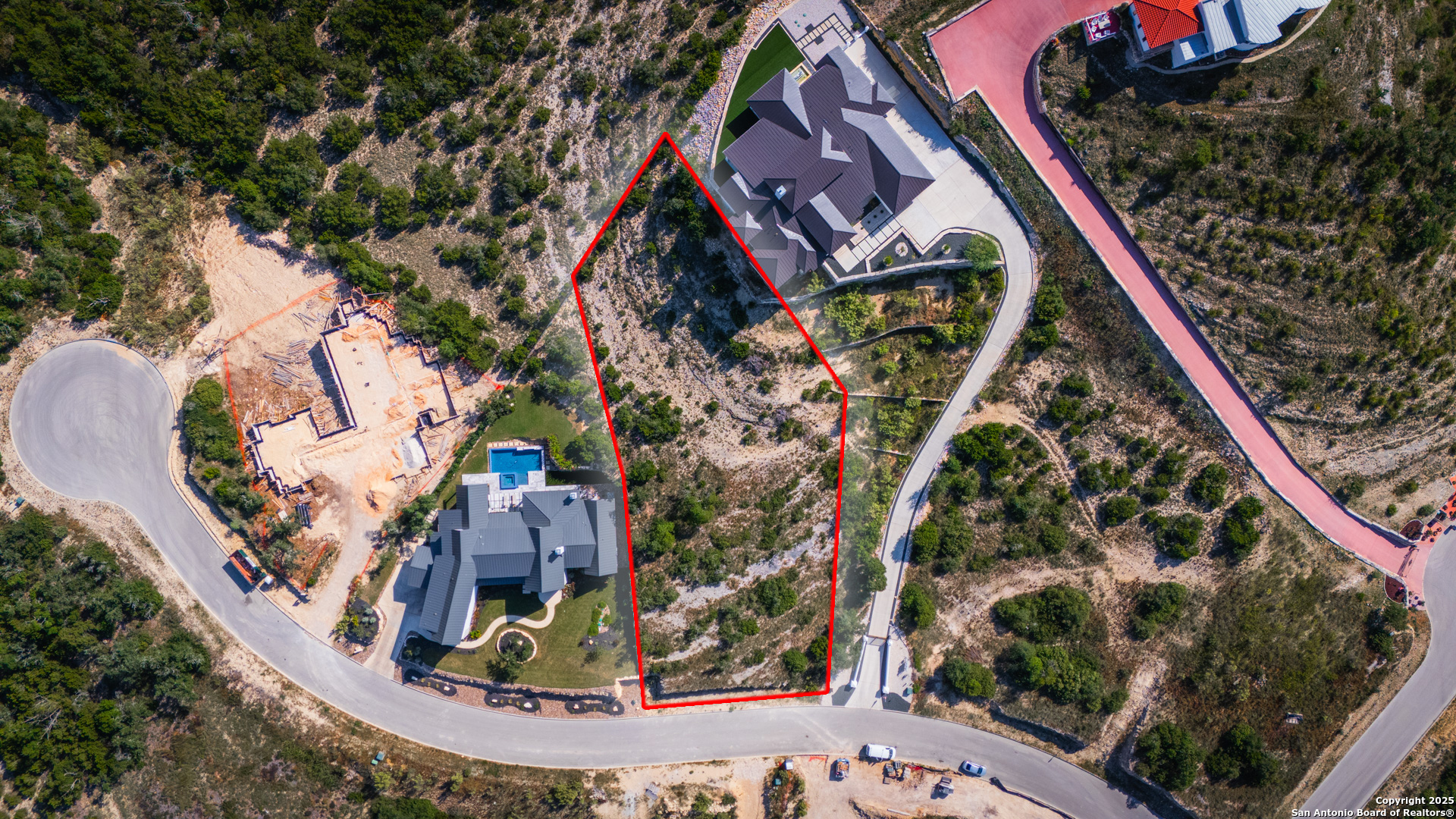 main property photo 7