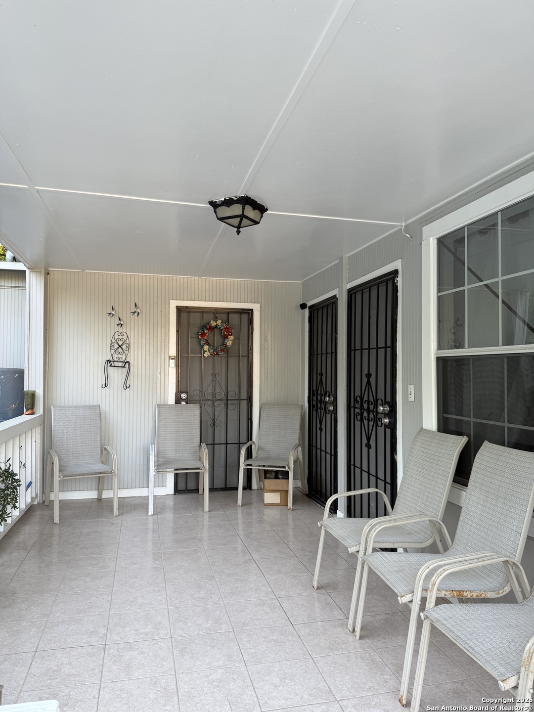 property viewer photo 12