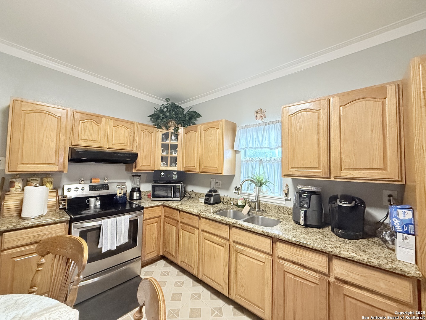 property viewer photo 4