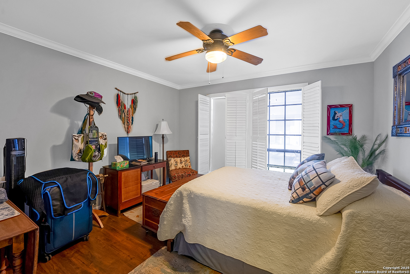 property viewer photo 12