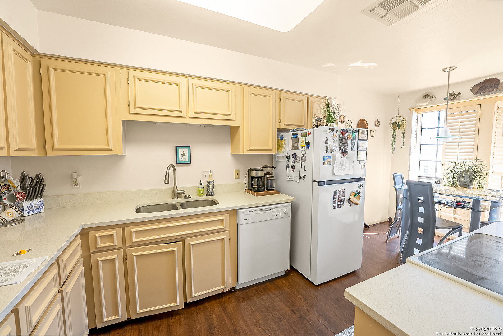 property viewer photo 8