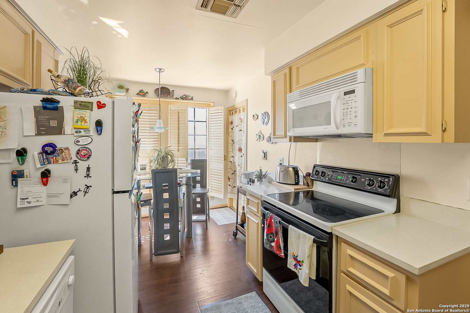 property viewer photo 9