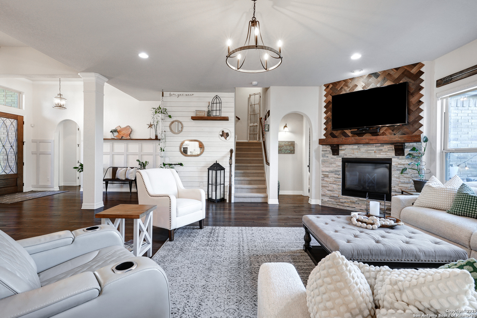 property viewer photo 37