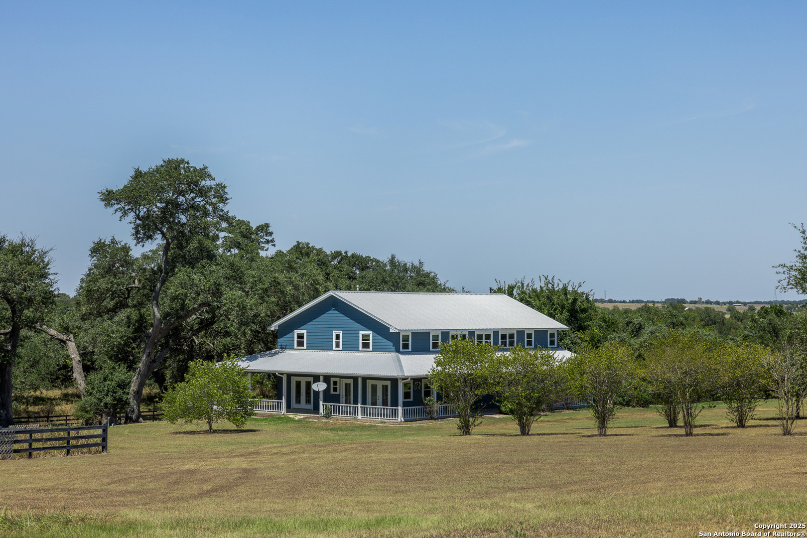 main property photo 36