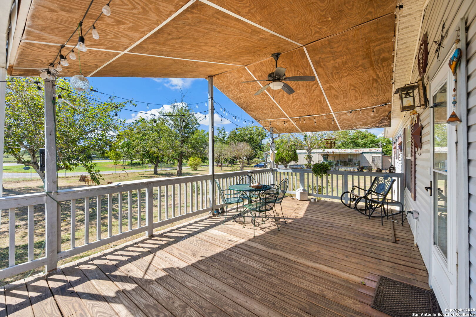 main property photo 17