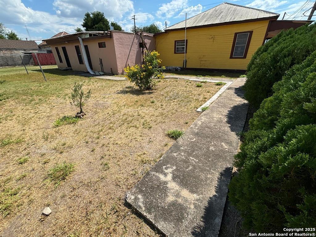 main property photo 27