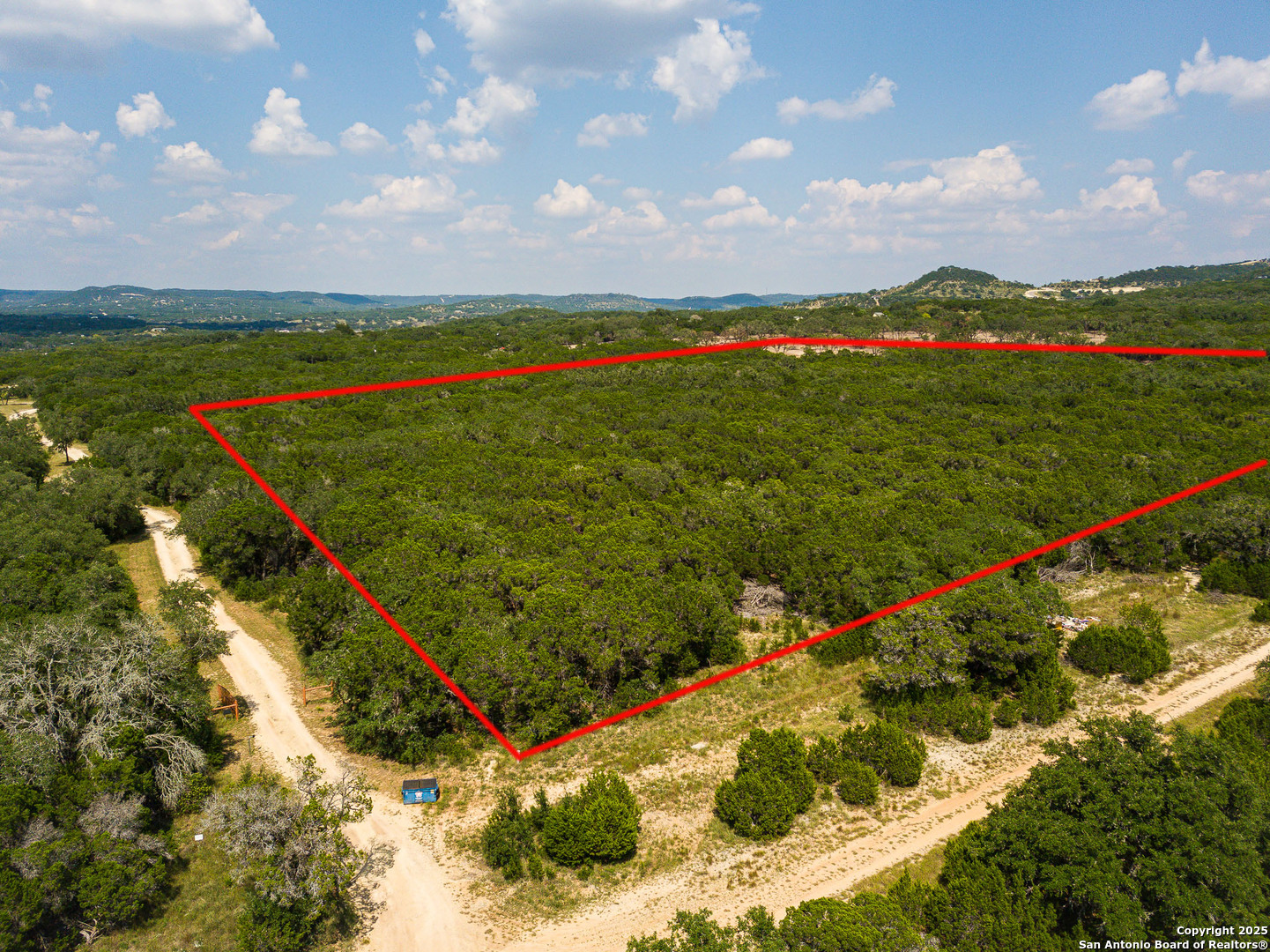 main property photo 9