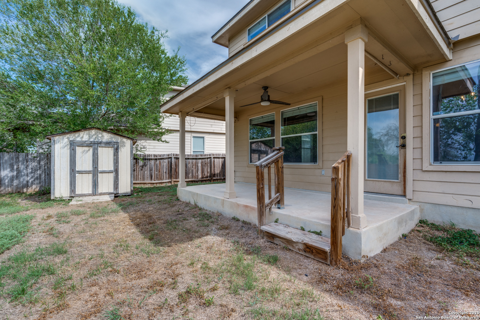 main property photo 9