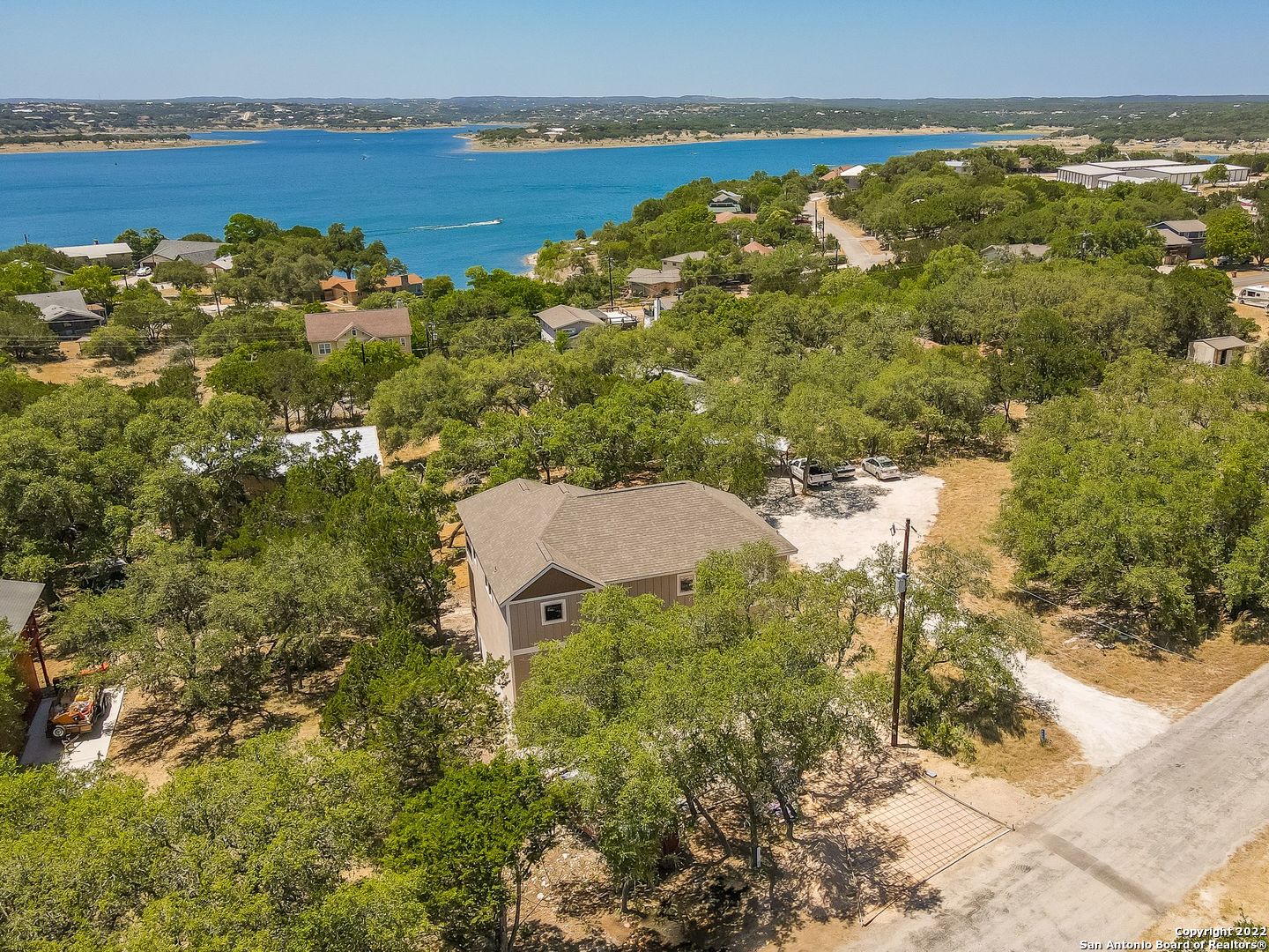 main property photo 12