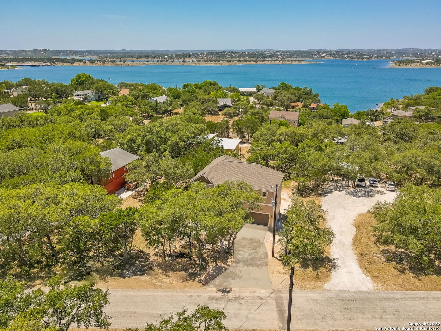 main property photo 14